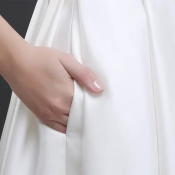 O-Boyun Beyaz Saten Abiye Kat Uzunluk A Hattı Balo Kıyafetleri Kolsuz Robe De Soiree