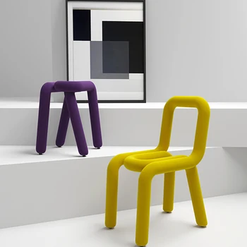 Moda Şekilli Sandalye Yaratıcı Ferforje Hattı Sandalye Ev Boş Sandalye Yemek Net Kırmızı Süt Çay Dükkanı Sandalye