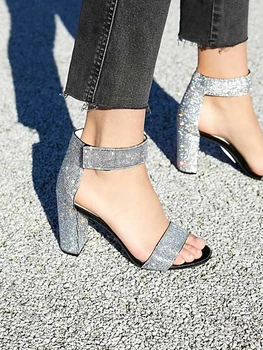 Payetli Sandalet Katı Muhtasar Kare Topuk Moda Bir Kayış Cut Out Kanca Ünlü kadın ayakkabısı Tıknaz Topuk Glitter Ayakkabı