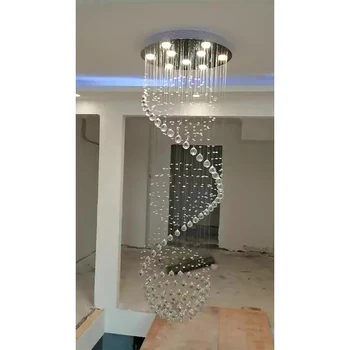 Basit modern avrupa tarzı villa oturma odası zemin uzun avize yuvarlak kristal avize merdiven kolye ışık dubleks flo