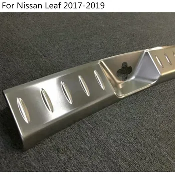 Araba Iç Iç Arka Arka Tampon Trim Korumak Paslanmaz Çelik sürtme eşiği Gövde Plakası Pedalı Nissan Leaf 2017 Için 2018 2019 2020