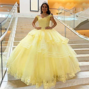 Açık Sarı Katmanlı Quinceanera Gelinlik Modelleri Kapalı Omuz Tatlı 16 Balo Abiye Custom Made Vestidos De 15 Anos Puf